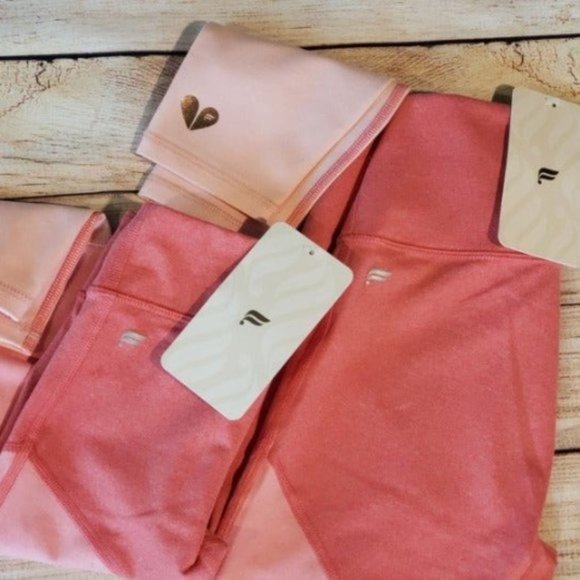 XXS/XS Mommy & Me Fabletics Leggings Set - Picture 2 of 5